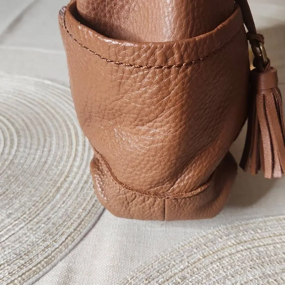 The Sak Kendra tan pebbled leather hobo bag